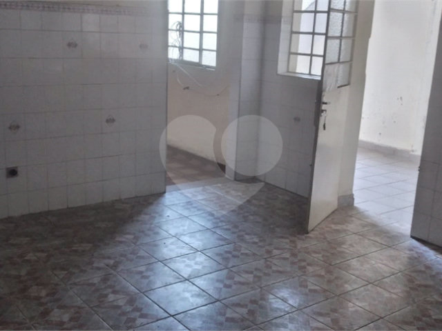 Sobrado à venda com 5 quartos em Vila Maria, São Paulo, SP