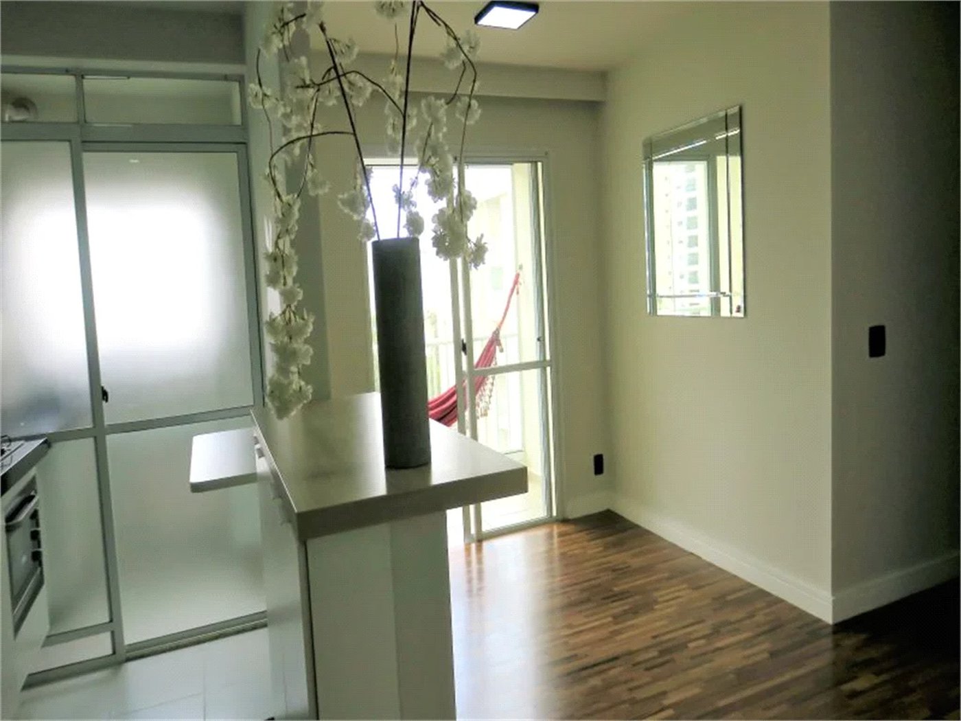 Apartamento à venda com 2 quartos, sendo 1 suíte, em Parque Reboucas, São Paulo, SP