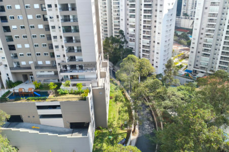 Apartamento à venda com 2 quartos, sendo 1 suíte,  em Vila Andrade, São Paulo, SP