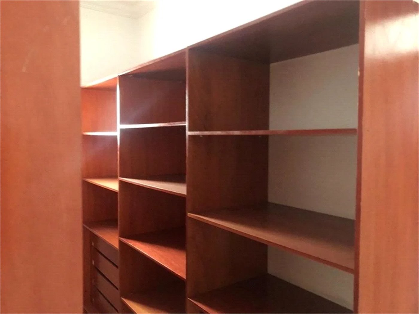 Casa à venda com 4 suítes no condomínio Vila das Emboabas, São Paulo - SP