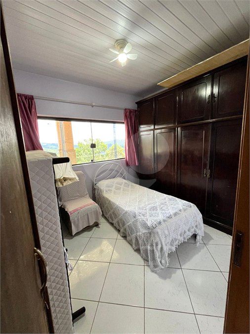 Casa à venda com 5 quartos em Luiz Fagundes, Mairiporã, SP