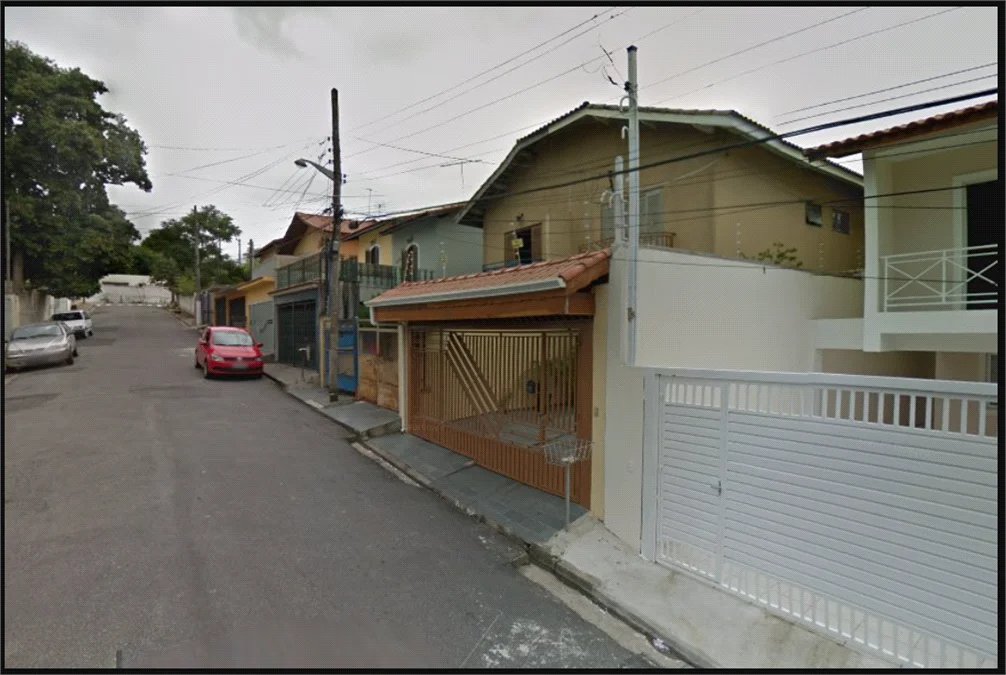 Sobrado à venda com 3 quartos, sendo 1 suíte, em Parque Ipê, São Paulo, SP