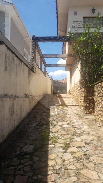 Sobrado à venda com 3 quartos em Jardim São Bento, São Paulo, SP