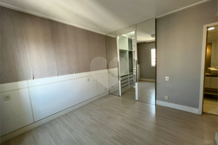 Apartamento à venda com 3 suítes em Mooca, São Paulo, SP