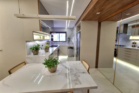 Apartamento à venda com 4 quartos, sendo 2 suítes,  em Chácara Flora, São Paulo, SP