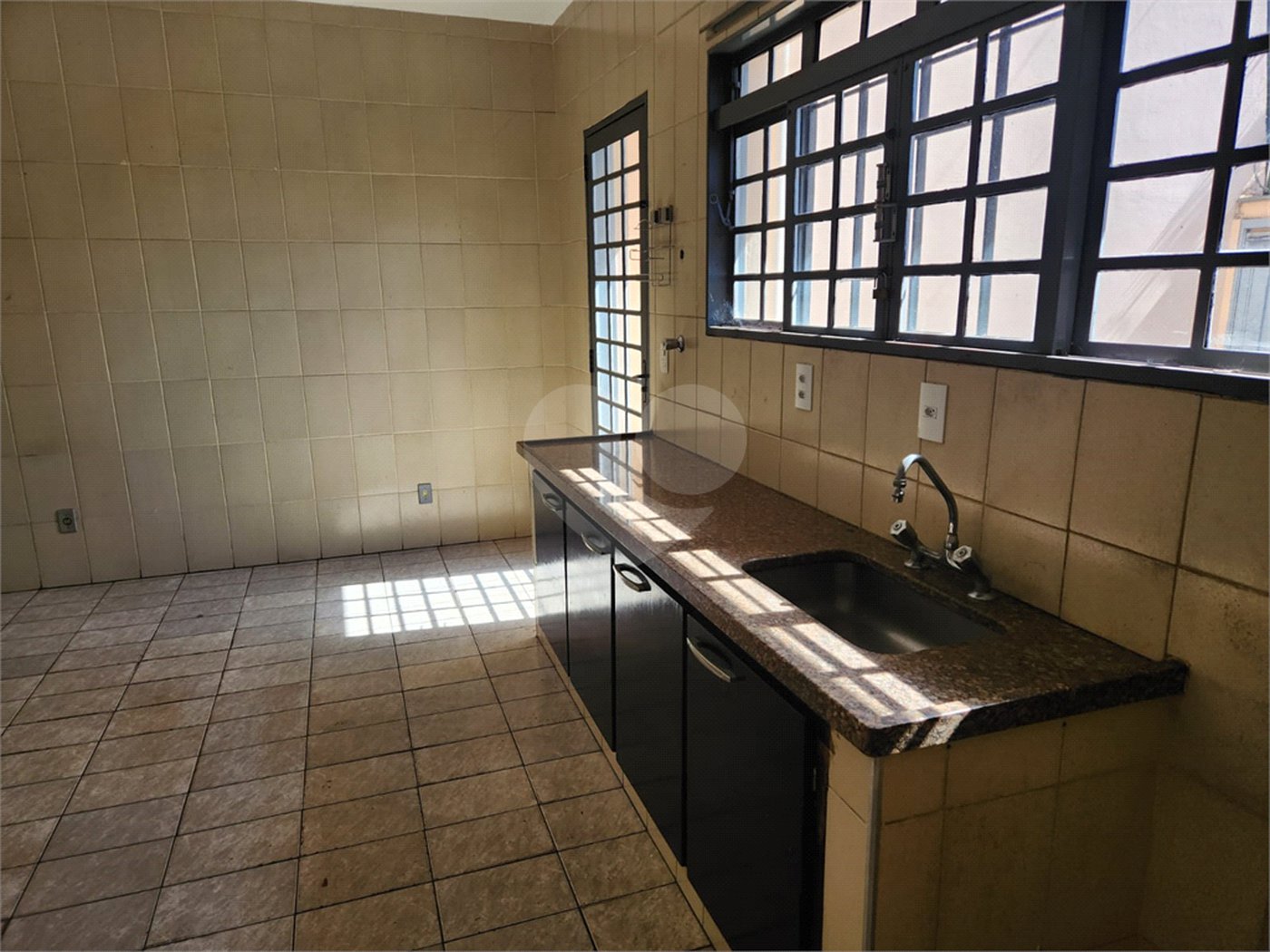Casa à venda com 2 quartos em Vila Santa Maria (vila Xavier), Araraquara, SP