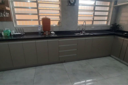 Sobrado à venda com 3 quartos, sendo 1 suíte, em Jardim Sarah, São Paulo, SP
