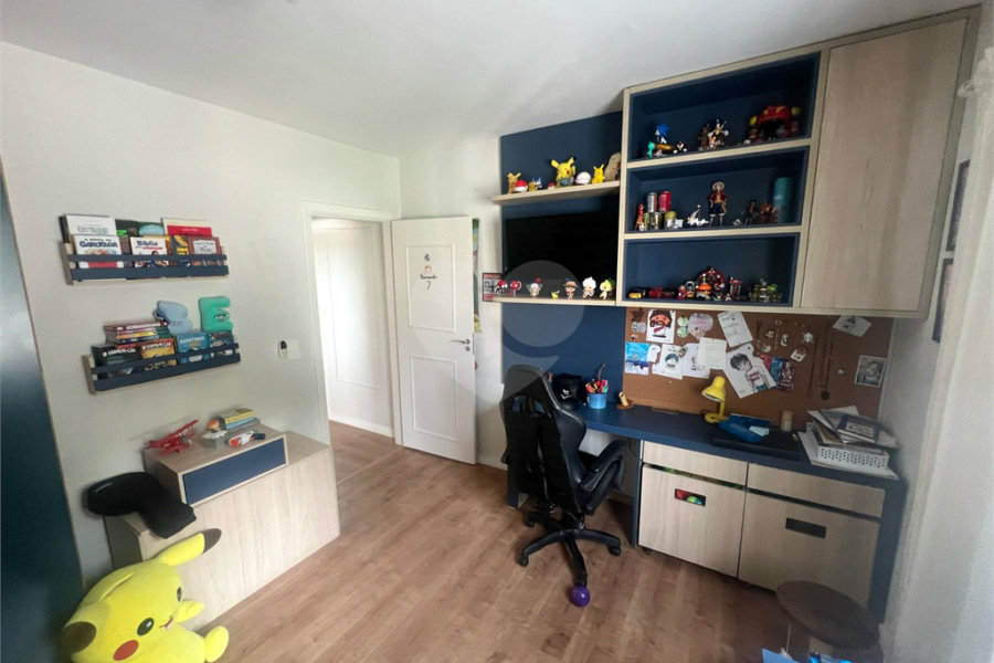 Sobrado à venda com 3 quartos, sendo 1 suíte,  em Vila Irmãos Arnoni, São Paulo, SP