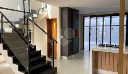 Casa à venda com 3 quartos, sendo 1 suíte, no condomínio Jardim Park Real, Indaiatuba - SP