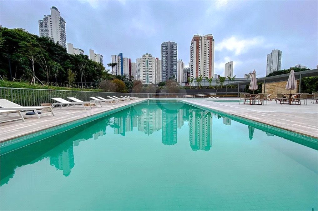Apartamento à venda com 2 quartos, sendo 1 suíte,  em Jardim Anália Franco, São Paulo, SP