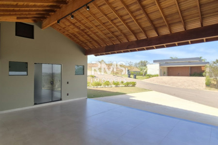 Casa à venda com 3 suítes no condomínio Santo Antonio ii, Itu - SP