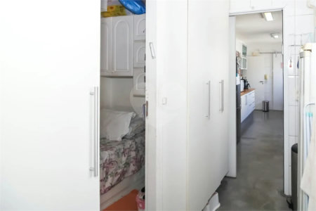 Apartamento à venda com 4 quartos, sendo 3 suítes, em Vila Romana, São Paulo, SP