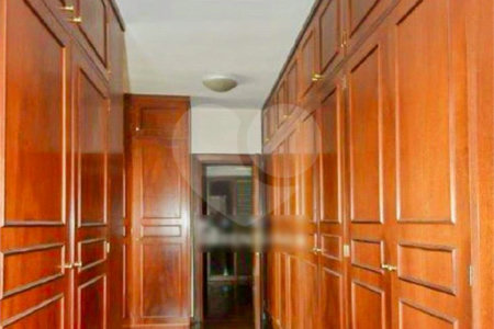 Cobertura à venda com 4 suítes em Vila Suzana, São Paulo, SP