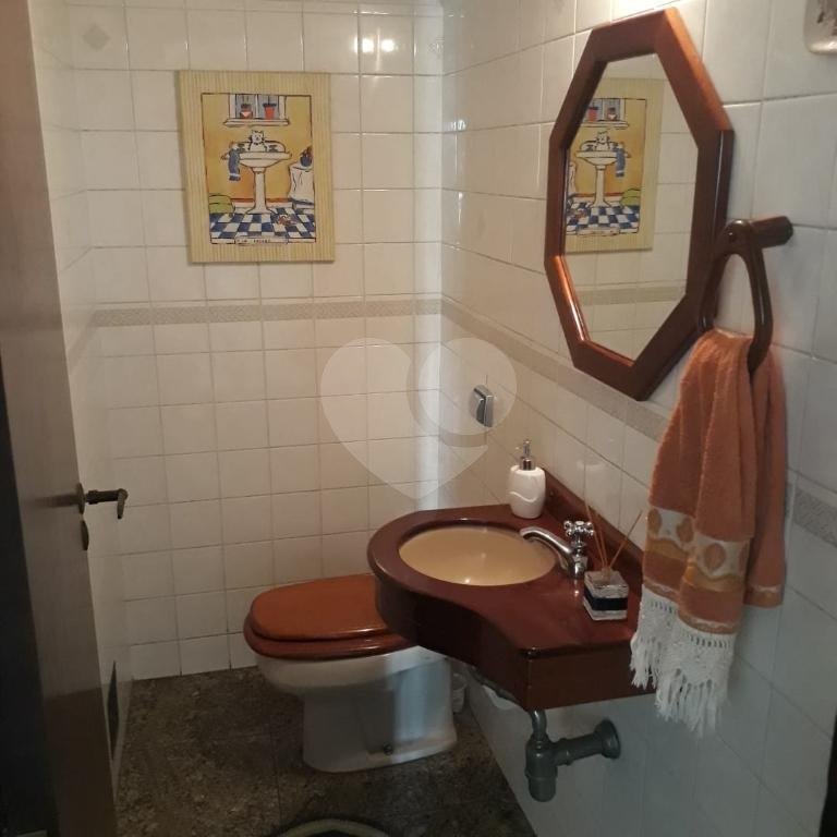 Sobrado à venda com 3 suítes em Santa Teresinha, São Paulo, SP