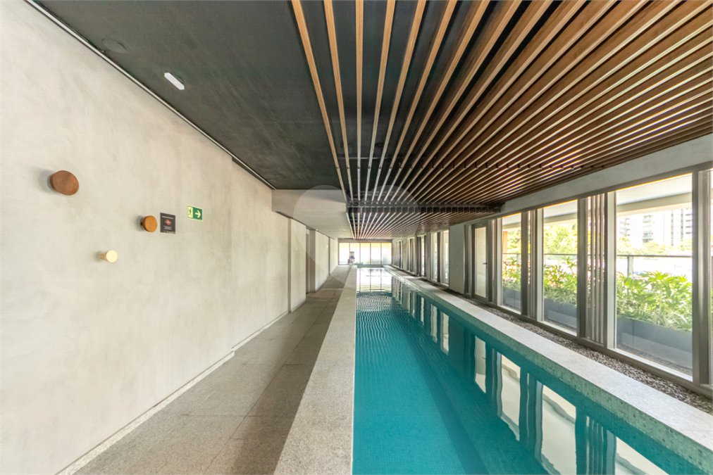 Apartamento à venda com 3 suítes em Campo Belo, São Paulo, SP