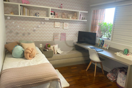 Apartamento à venda com 3 quartos, sendo 2 suítes, em Brooklin Paulista, São Paulo, SP