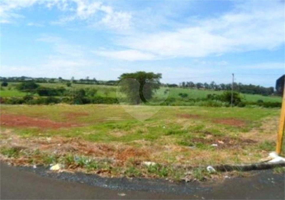 Terreno à venda em Jardim Universal, Araraquara, SP