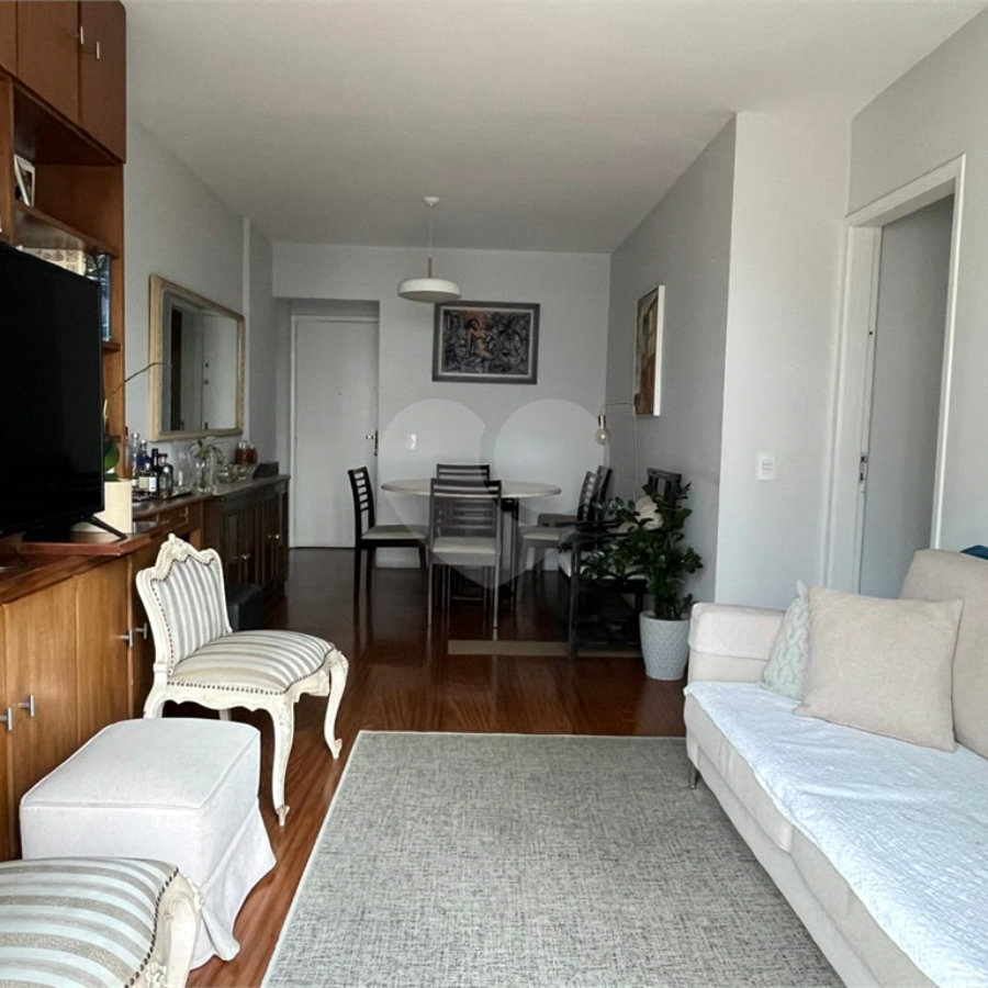 Apartamento à venda com 3 quartos, sendo 1 suíte, em Jardim Paulista, São Paulo, SP