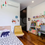 Casa à venda com 3 suítes em Alto da Boa Vista, São Paulo, SP