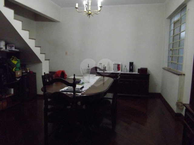 Sobrado à venda com 5 quartos em Santana, São Paulo, SP