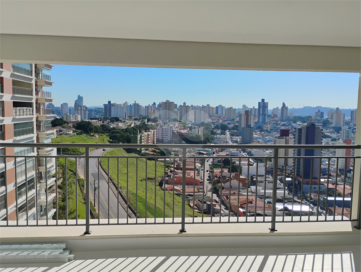 Apartamento à venda com 3 suítes em Anhangabaú, Jundiaí, SP