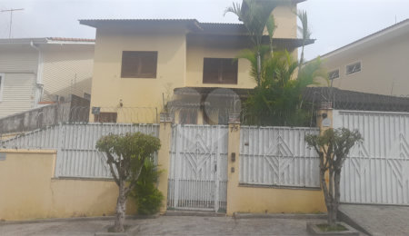 Sobrado à venda com 3 suítes em Tremembé, São Paulo, SP