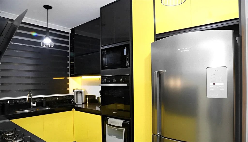 Apartamento à venda com 4 quartos, sendo 3 suítes, em Real Parque, São Paulo, SP