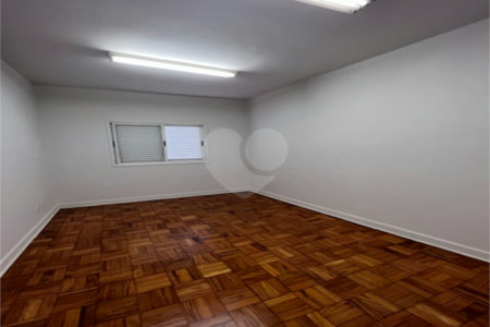 Prédio à venda em Vila Mariana, São Paulo, SP