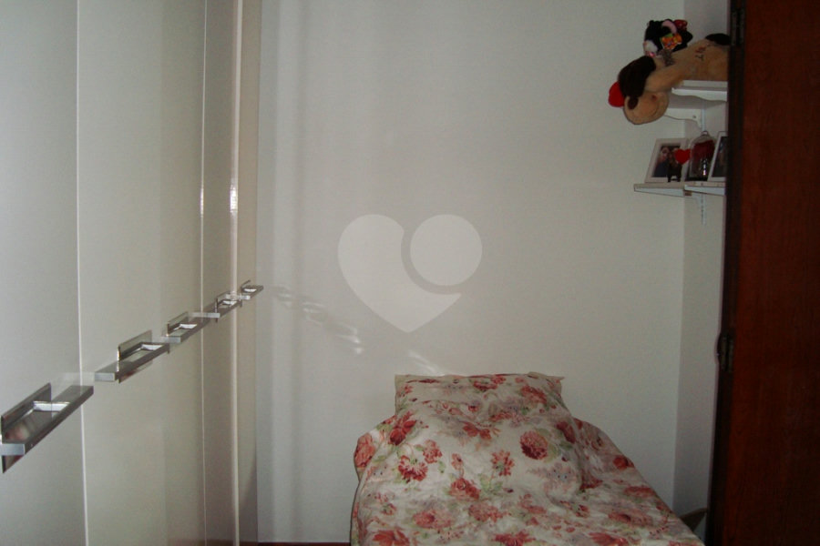 Casa à venda com 2 quartos, sendo 1 suíte,  em Santa Terezinha, São Paulo, SP