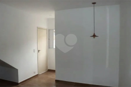 Triplex à venda com 3 quartos em Chácara Canta Galo, Cotia, SP