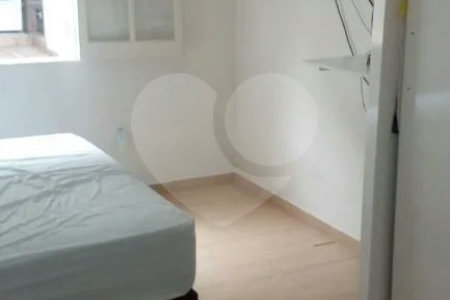 Casa Térrea à venda com 3 quartos, sendo 1 suíte, em Santa Teresinha, São Paulo, SP