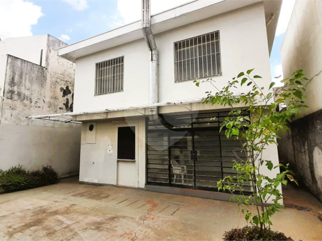 Sobrado à venda com 4 quartos, sendo 2 suítes,  em Brooklin Paulista, São Paulo, SP