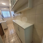 Apartamento para alugar com 3 quartos, sendo 1 suíte,  em Vila Hamburguesa, São Paulo, SP