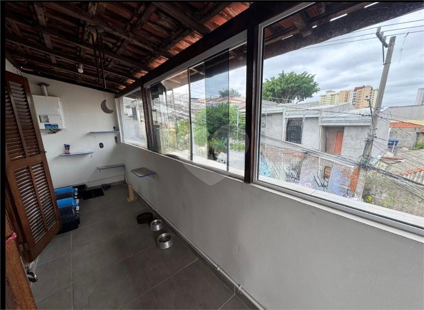 Sobrado à venda com 4 quartos, sendo 1 suíte, em Vila Gustavo, São Paulo, SP