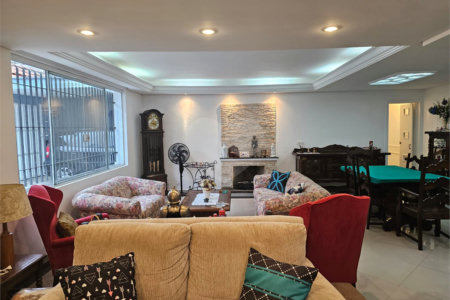 Casa Térrea à venda com 3 suítes em Alto da Boa Vista, São Paulo, SP