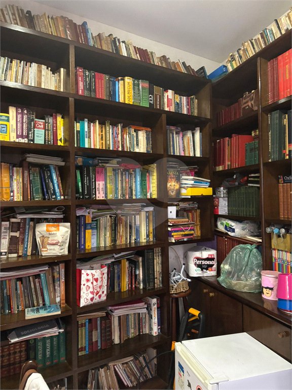Sobrado à venda com 4 quartos em Tremembé, São Paulo, SP
