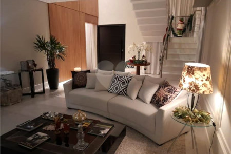 Sobrado à venda com 3 suítes em Residencial Duas Marias, Indaiatuba, SP