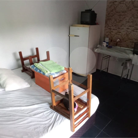 Terreno à venda com 1 quarto em Jardim Antônio Cassillo, Votorantim, SP