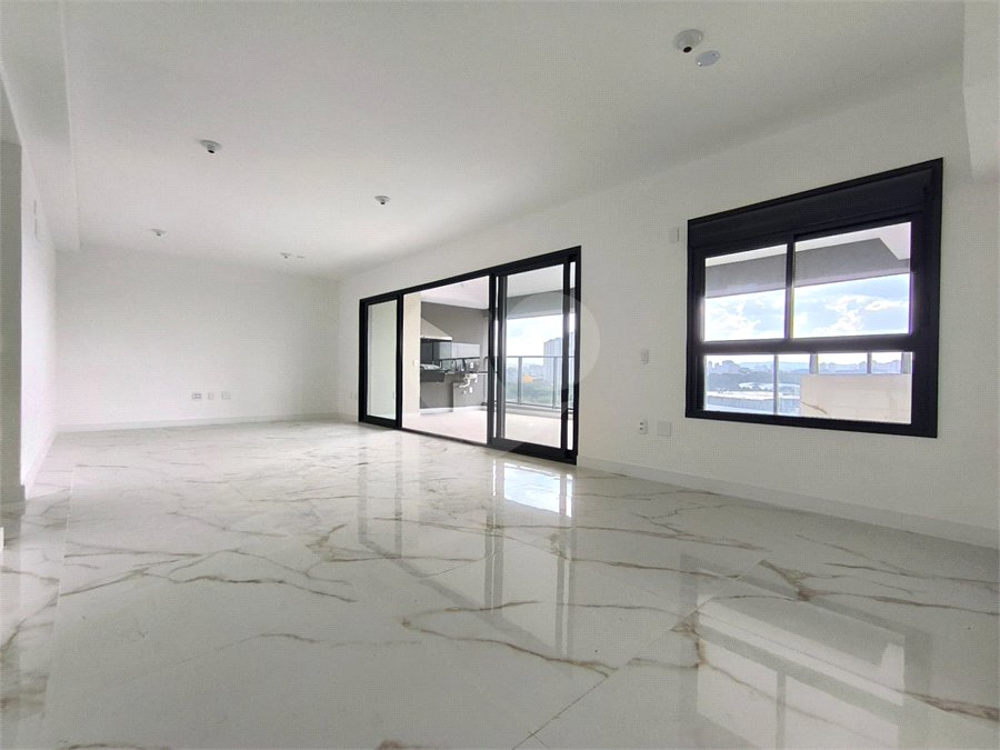 Apartamento à venda ou para alugar com 3 suítes em Água Branca, São Paulo, SP