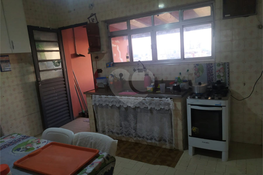 Casa à venda com 2 quartos em Vila Guilherme, São Paulo, SP