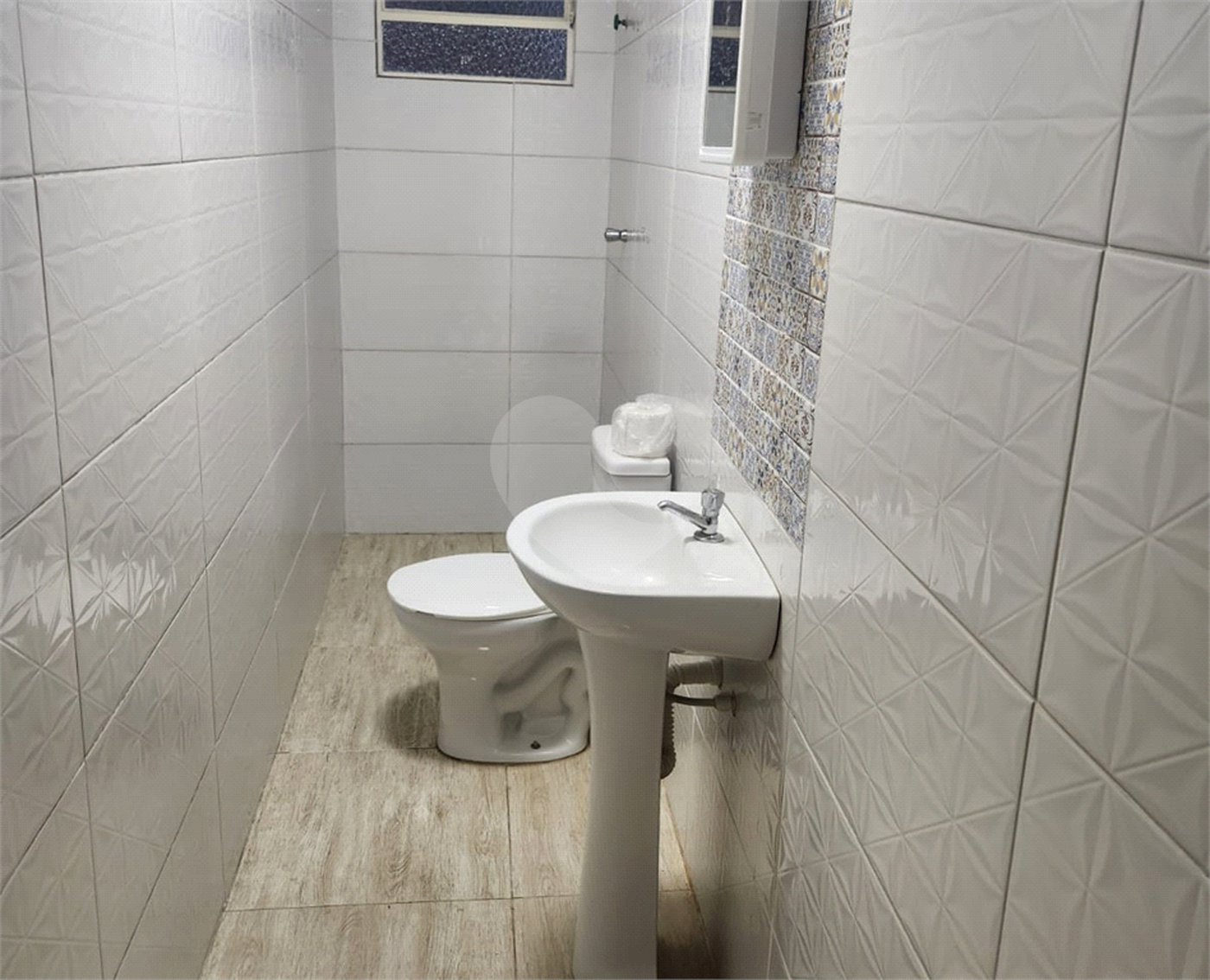 Casa para alugar com 5 quartos, sendo 1 suíte, em Vila Ipojuca, São Paulo, SP