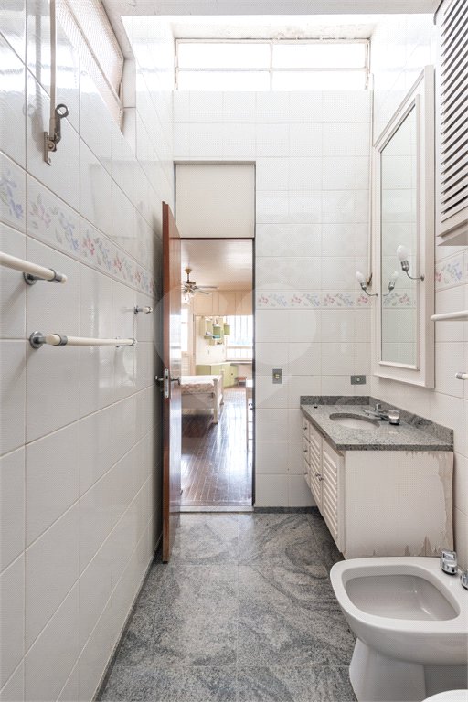 Casa Térrea à venda com 7 quartos, sendo 1 suíte, em Santana, São Paulo, SP