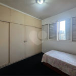 Apartamento - Sumaré - 2 Quartos / Dormitórios - 1 Vaga - Venda / Compra