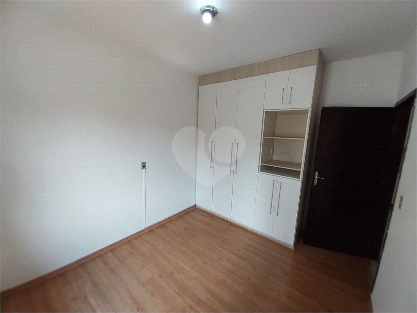 Casa à venda com 3 quartos em Vila Bossi, Louveira, SP