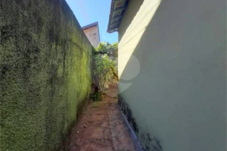 Terreno com 400,00 m² no Centreville.