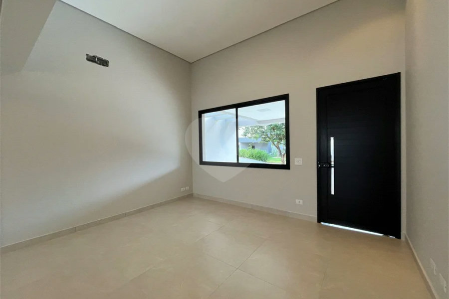 Excelente Casa Plana no Condomínio Bela Vista