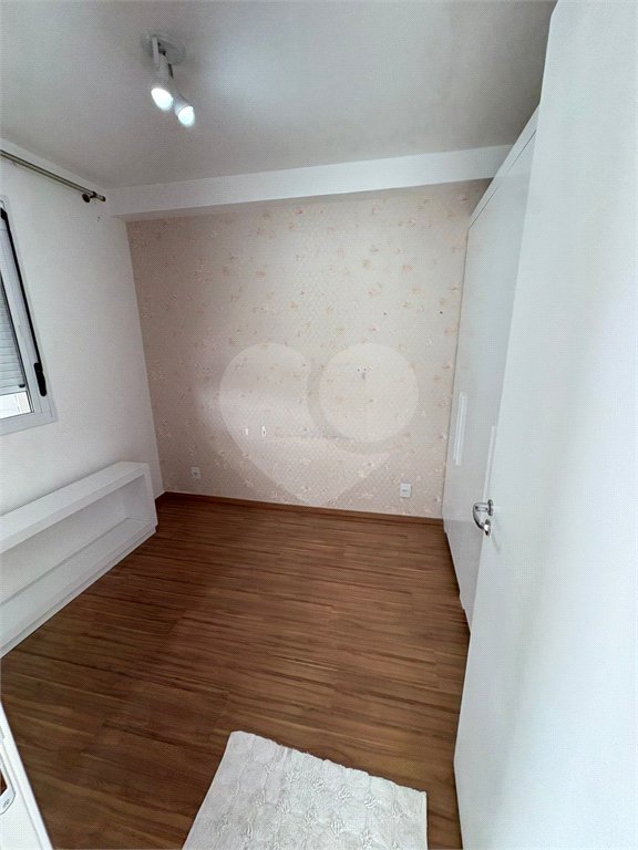 Apartamento à Venda na Rua Catumbi – 33m²