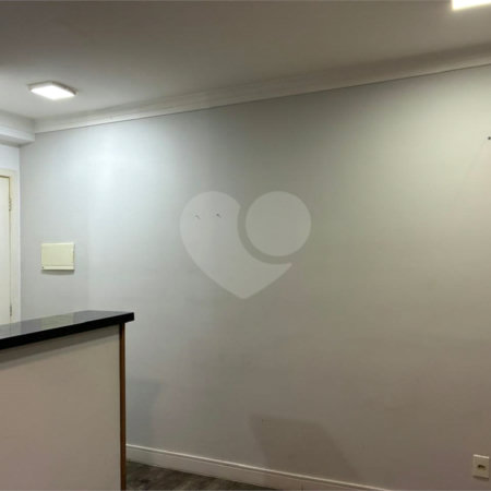 Apartamento para alugar com 2 quartos, sendo 1 suíte, em Vila Endres, Guarulhos, SP