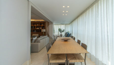 Apartamento à venda com 3 quartos, sendo 2 suítes, em Vila Nova Conceição, São Paulo, SP
