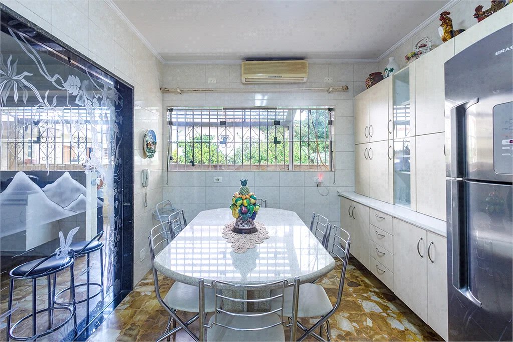 Casa à venda com 5 quartos, sendo 3 suítes, em Lapa, São Paulo, SP